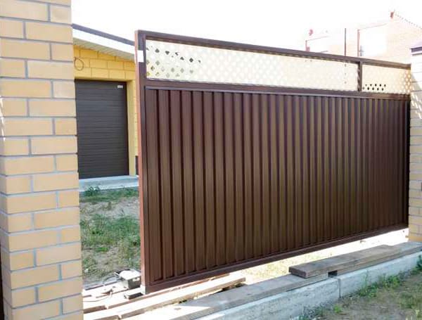 Эстетика и Надежность: Ворота Grand Line для Вашего Дома в Еманжелинске от 37236 руб